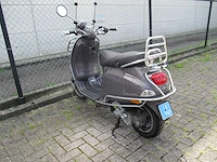 Vespa - snorscooter - lxv vie della moda 4t - scooter - afbeelding 3 van  12