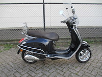 Vespa - snorscooter - primavera 4t full options - scooter - afbeelding 9 van  12