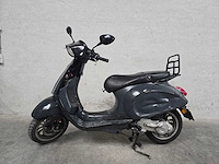 Vespa - snorscooter - sprint 4t - 25km uitvoering dgp06b - afbeelding 1 van  8