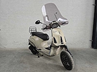 Vespa - snorscooter - sprint 4t - 25km uitvoering dgx32g - schade - - afbeelding 4 van  7