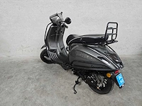Vespa - snorscooter - sprint 4t - 25km uitvoering dhz96b - afbeelding 5 van  7