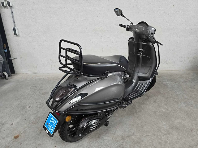 Vespa - snorscooter - sprint 4t - 25km uitvoering dhz96b - afbeelding 6 van  7
