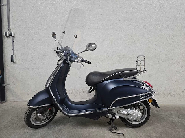 Vespa - snorscooter - sprint 4t - 25km uitvoering djs01r - afbeelding 1 van  7