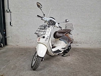 Vespa - snorscooter - sprint 4t - 4t 25km uitvoering dfd95k - afbeelding 3 van  8