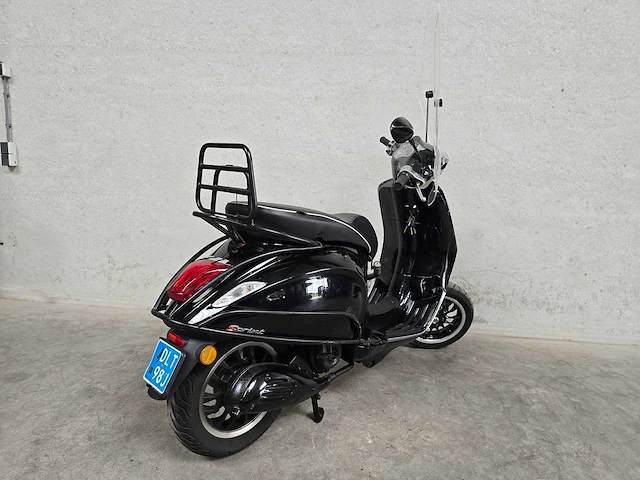 Vespa - snorscooter - sprint 4t - 4t 25km uitvoering dlt98j - afbeelding 5 van  7