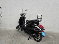 Vespa - snorscooter - sprint 4t - 4t 25km uitvoering dlt98j - afbeelding 6 van  7