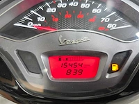 Vespa - snorscooter - sprint 4t - 4t 25km uitvoering dlt98j - afbeelding 7 van  7