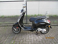 Vespa - snorscooter - sprint 4t - scooter