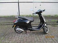 Vespa - snorscooter - sprint 4t - scooter - afbeelding 8 van  11