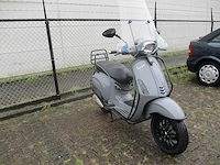 Vespa - snorscooter - sprint 4t - scooter - afbeelding 7 van  11