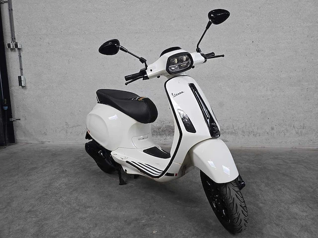 Vespa - snorscooter - sprint 50 - 4t 25km uitvoering dsl20z - afbeelding 4 van  7