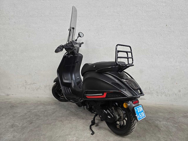 Vespa - snorscooter - sprint 50 - 4t 25km uitvoering dsn15r - afbeelding 6 van  9
