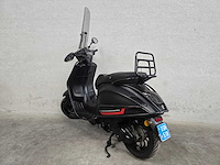 Vespa - snorscooter - sprint 50 - 4t 25km uitvoering dsn15r - afbeelding 6 van  9