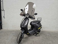Vespa - snorscooter - sprint 50 - 4t 25km uitvoering dsn44f - afbeelding 3 van  7