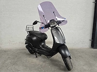 Vespa - snorscooter - sprint 50 - 4t 25km uitvoering dvh69h - afbeelding 4 van  8