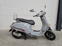 Vespa - snorscooter - sprint 50 - 4t 25km uitvoering fdl65r - afbeelding 2 van  7