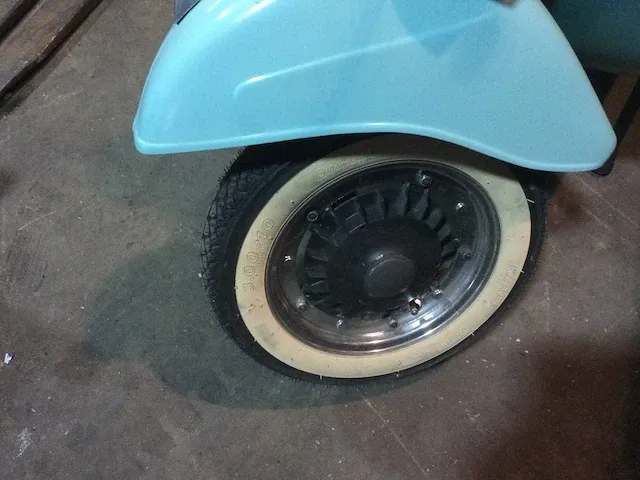 Vespa bromscooter scooter - afbeelding 2 van  11