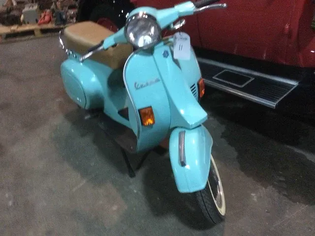 Vespa bromscooter scooter - afbeelding 6 van  11
