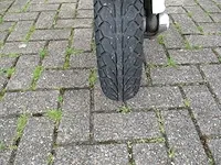 Vespa et 4 125 cc - motorscooter - 4 tact - motorfiets - afbeelding 6 van  11