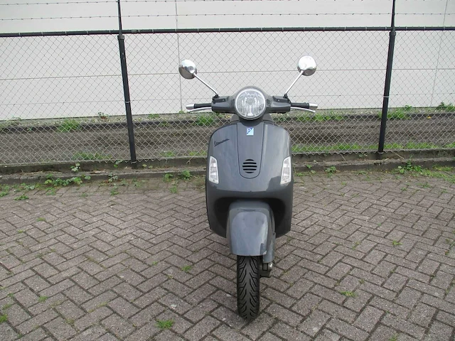 Vespa gt 125 - motorscooter - 125cc - motorfiets - afbeelding 5 van  11