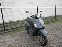 Vespa gt 125 - motorscooter - 125cc - motorfiets - afbeelding 7 van  11