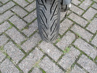 Vespa gts - motorscooter - 125ie - motorfiets - afbeelding 6 van  11