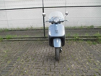 Vespa gts 250 ie - motorscooter - motorfiets - afbeelding 5 van  11