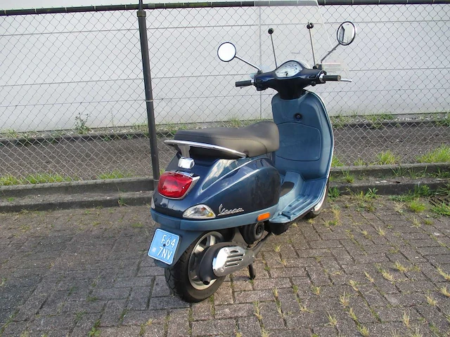 Vespa lx 50 - snorscooter - s 4t sport - scooter - afbeelding 7 van  11