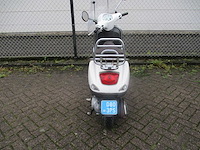 Vespa lx 50 - snorscooter - scooter - afbeelding 10 van  11