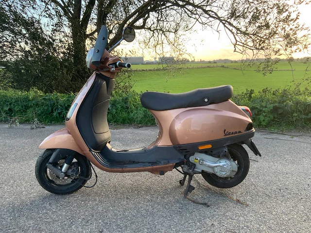 Vespa lx50 4t scooter - afbeelding 2 van  8