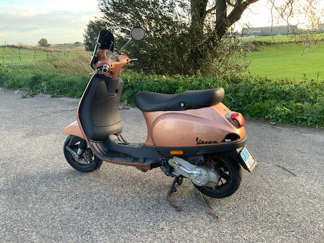 Vespa lx50 4t scooter - afbeelding 3 van  8