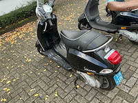 Vespa lx50 scooter (3x) - afbeelding 2 van  30