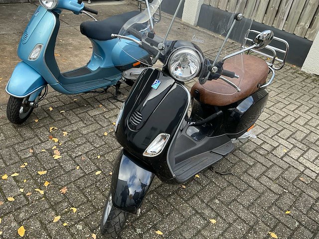 Vespa lx50 scooter (3x) - afbeelding 6 van  30