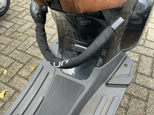 Vespa lx50 scooter (3x) - afbeelding 13 van  30