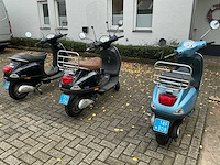 Vespa lx50 scooter (3x) - afbeelding 26 van  30