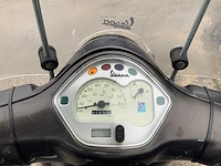 Vespa lx50 scooter - afbeelding 6 van  9
