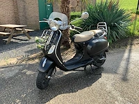 Vespa piaggio lxv scooter - afbeelding 1 van  14