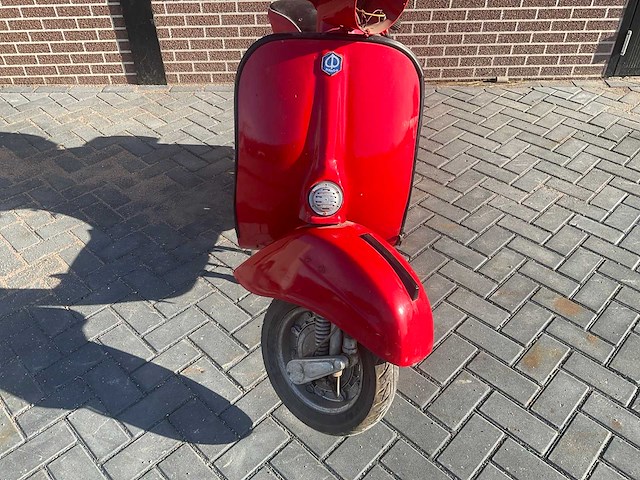 Vespa piaggio oldtimer scooter - afbeelding 3 van  13