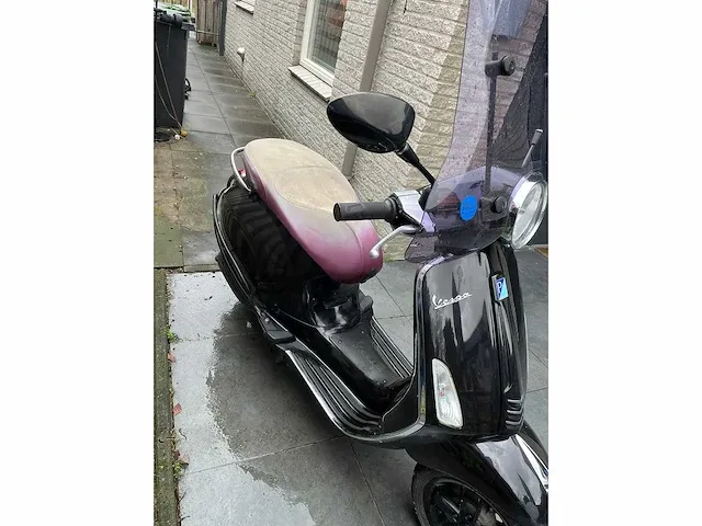 Vespa snorscooter primavera 2t motorised scooter - afbeelding 6 van  11