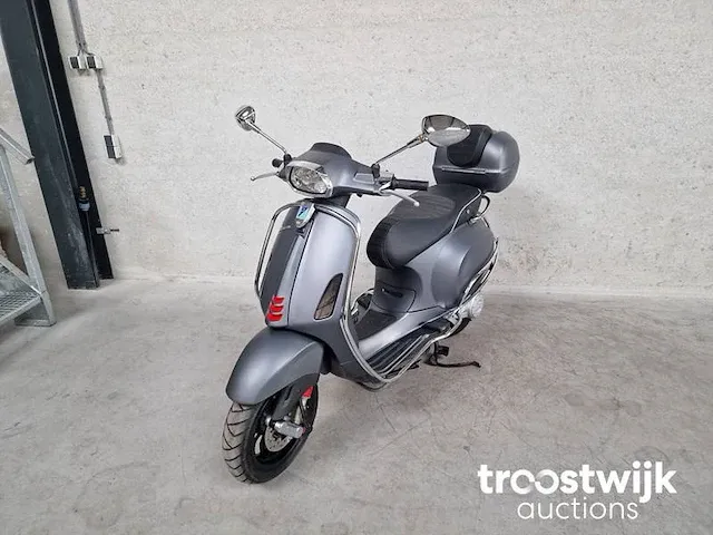 Vespa snorscooter sprint 4t 25km scooter - afbeelding 4 van  6