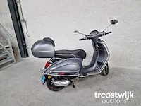 Vespa snorscooter sprint 4t 25km scooter - afbeelding 6 van  6