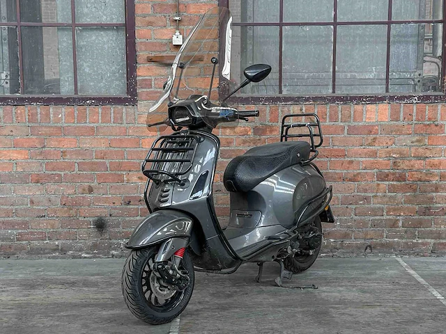 Vespa sprint 4t -special edition- piaggo 25km 2017, dkr-08-p - afbeelding 12 van  24
