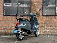 Vespa sprint 4t 49cc 2014, f-768-vr scooter - afbeelding 4 van  26