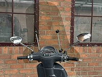 Vespa sprint 4t 49cc 2014, f-768-vr scooter - afbeelding 6 van  26