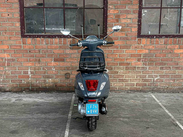 Vespa sprint 4t 49cc 2014, f-768-vr scooter - afbeelding 8 van  26