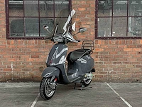 Vespa sprint 4t 49cc 2014, f-768-vr scooter - afbeelding 1 van  26