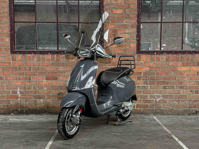 Vespa sprint 4t 49cc 2014, f-768-vr scooter - afbeelding 12 van  26