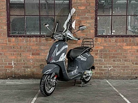Vespa sprint 4t 49cc 2014, f-768-vr scooter - afbeelding 12 van  26