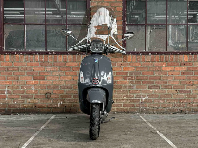 Vespa sprint 4t 49cc 2014, f-768-vr scooter - afbeelding 22 van  26