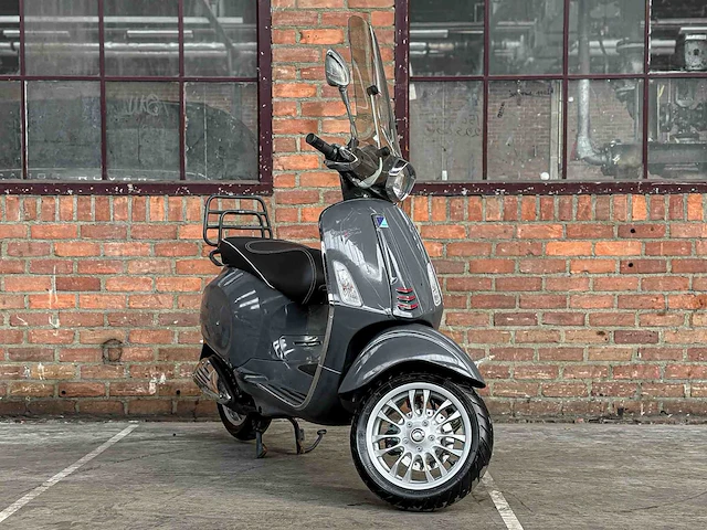 Vespa sprint 4t 49cc 2014, f-768-vr scooter - afbeelding 25 van  26